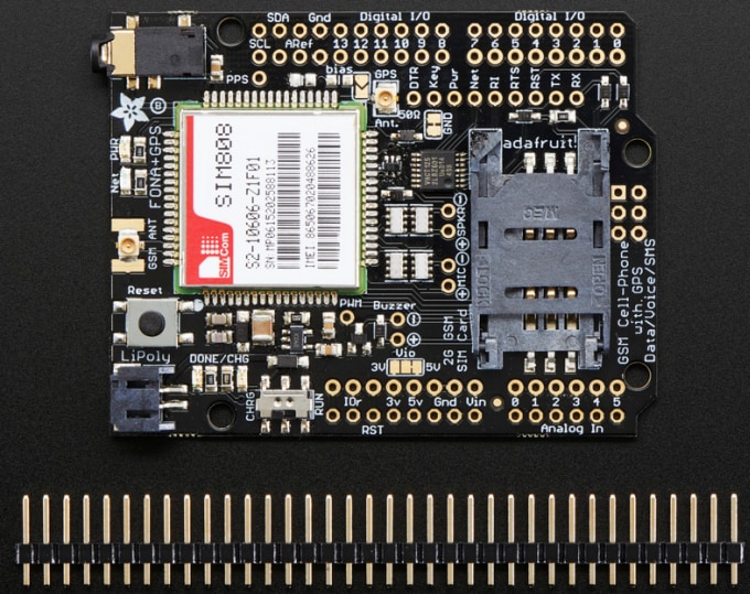 Adafruit FONA 80 電話和GPS盾
